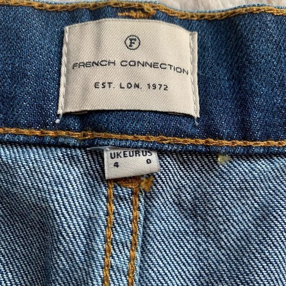 French Connection Size 0 Denim button all the way up skirt - Picture 3 of 4